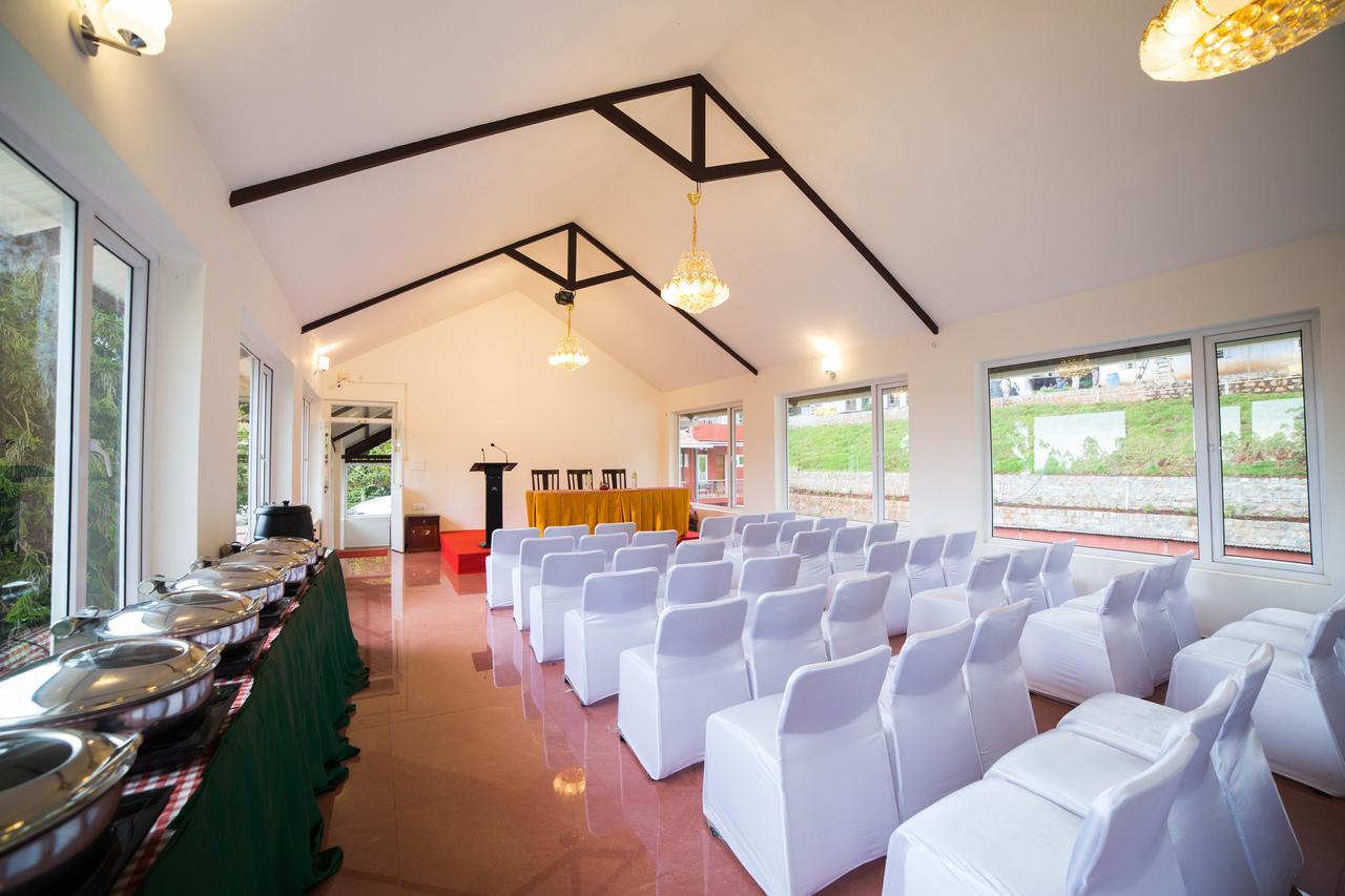 Lakshmi Holiday Resort Kotagiri Bagian luar foto