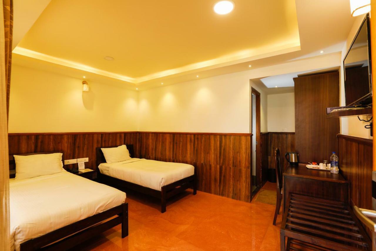 Lakshmi Holiday Resort Kotagiri Bagian luar foto