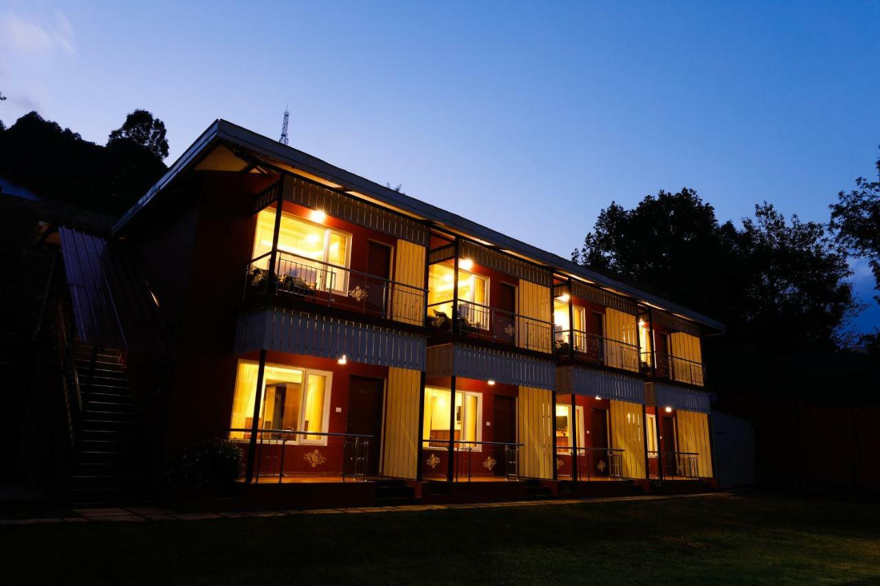 Lakshmi Holiday Resort Kotagiri Bagian luar foto