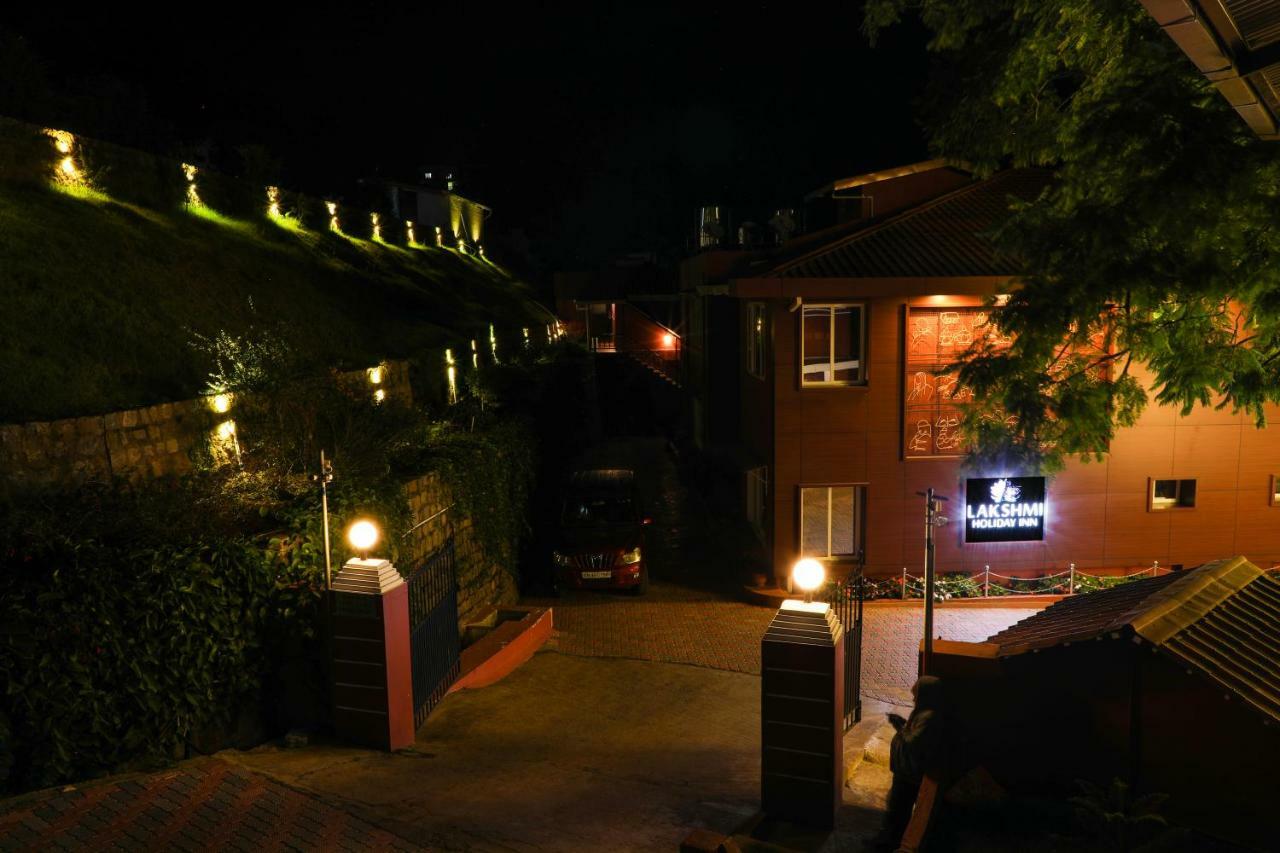 Lakshmi Holiday Resort Kotagiri Bagian luar foto