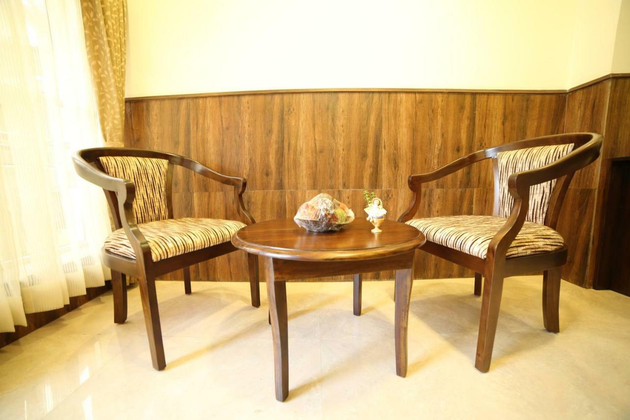 Lakshmi Holiday Resort Kotagiri Bagian luar foto